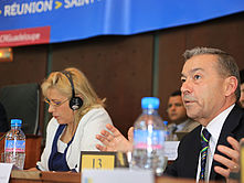 Signature de la declaration finale de la 20e Conference des Presidents des RUP